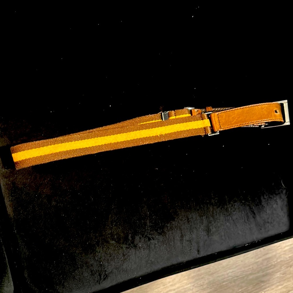 Vintage 100 percent authentic Gucci adjustable belt
